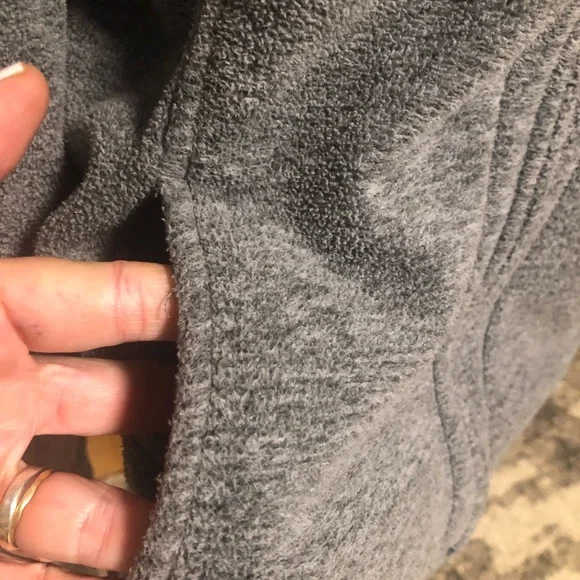 Columbia women’s medium fleece - Picture 5 of 10